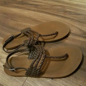 Aero sandals