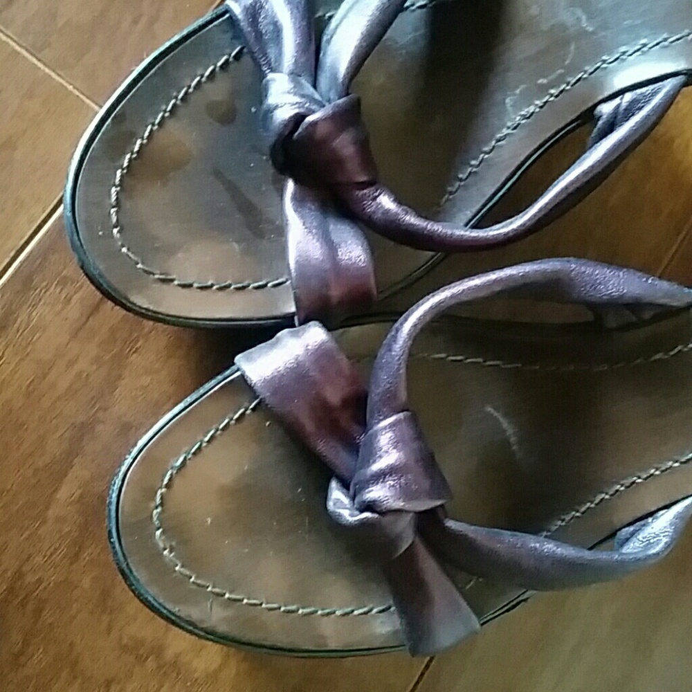 Shoes - Picture 6 of 6