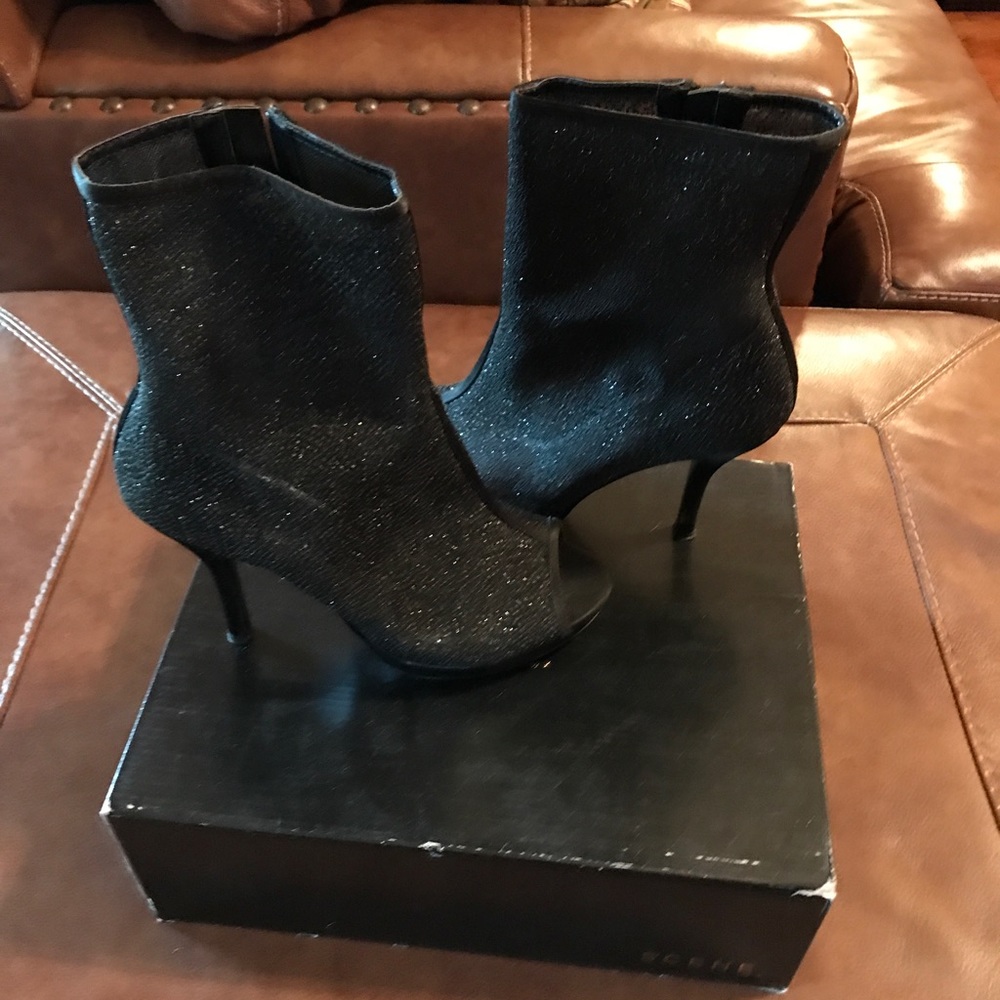 Open-toe Ankle Boot