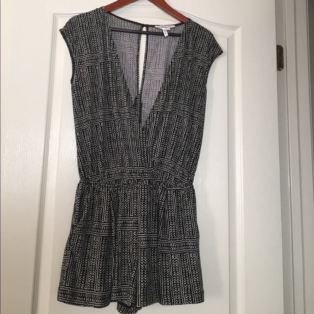 BCBGeneration Romper - Picture 4 of 4
