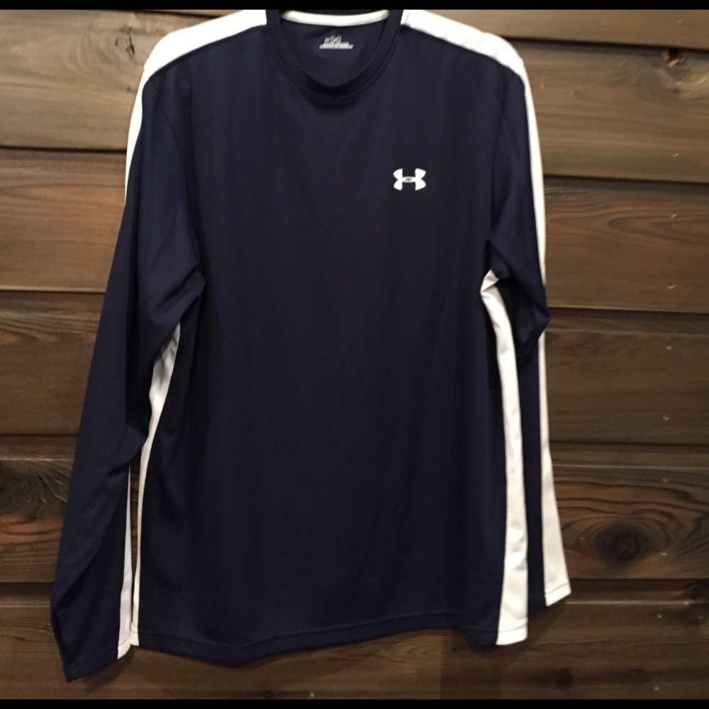 Men's Medium Under Armour Long Sleeve Shirt
