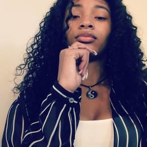 Meet your Posher, Chinyce