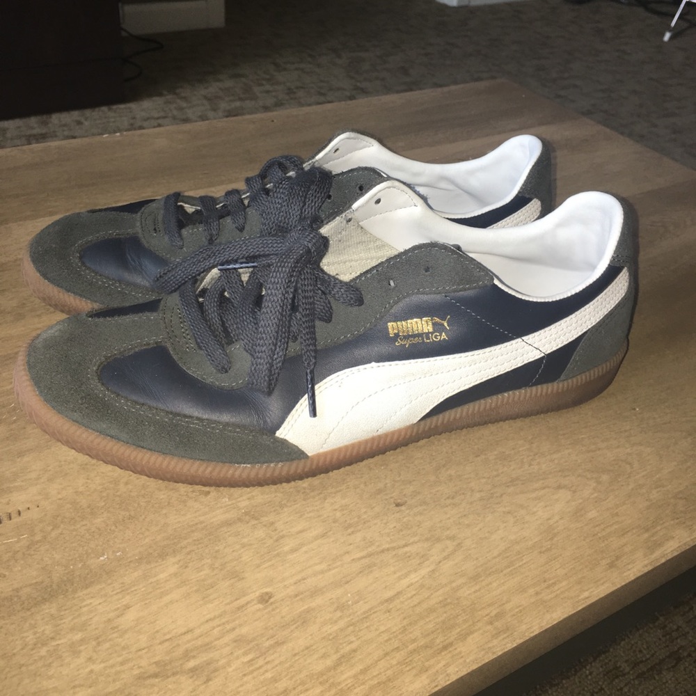 Puma sneakers