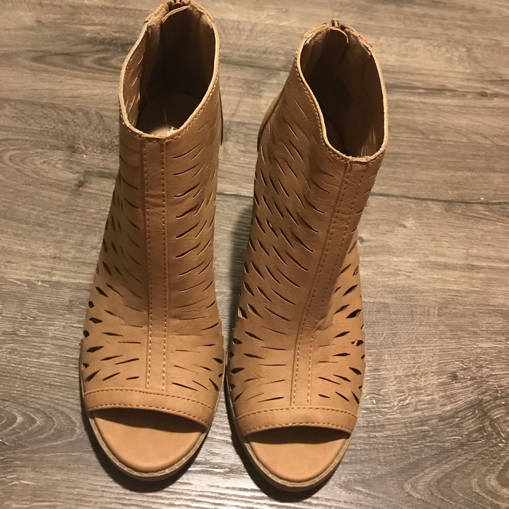 Peep toe booties
