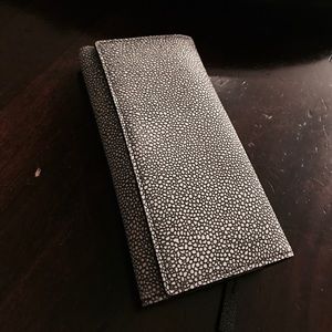Halogen grey pebbled leather wallet