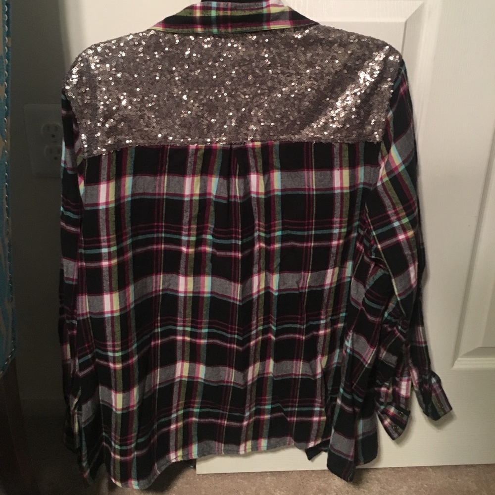 Juniors Plus shirt. Size 1x!!! Great condition!