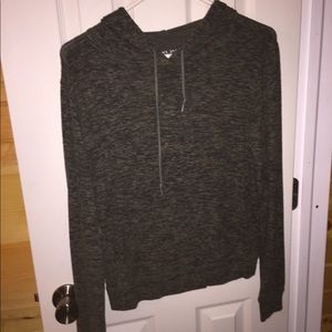 aeropostale sweatshirt-shirt. size M