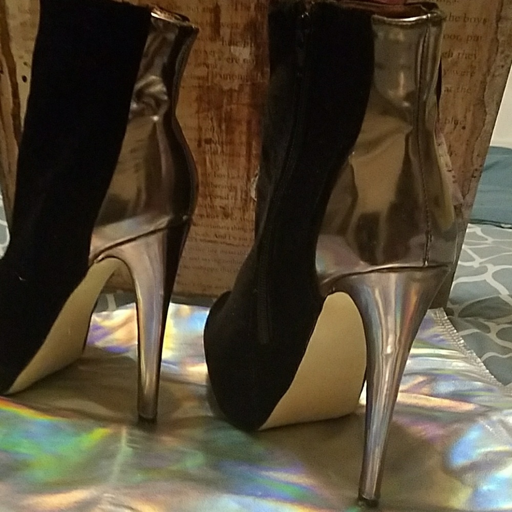 Black suede ankle boots