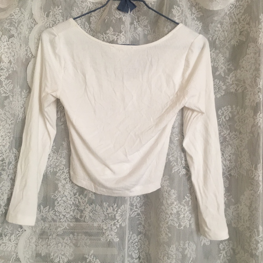 White button up shirt - Picture 2 of 3