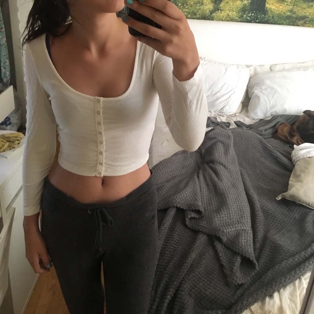 White button up shirt - Picture 3 of 3