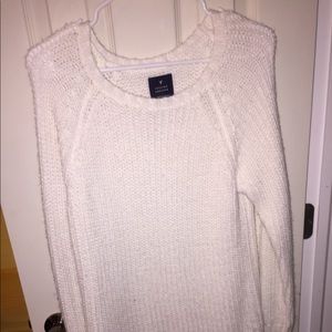 A.E sweater size M