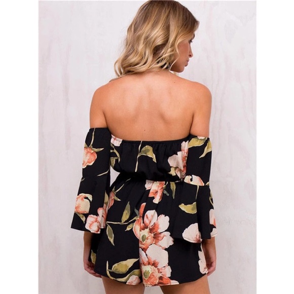 Black floral off the shoulder flower romper - Picture 2 of 5