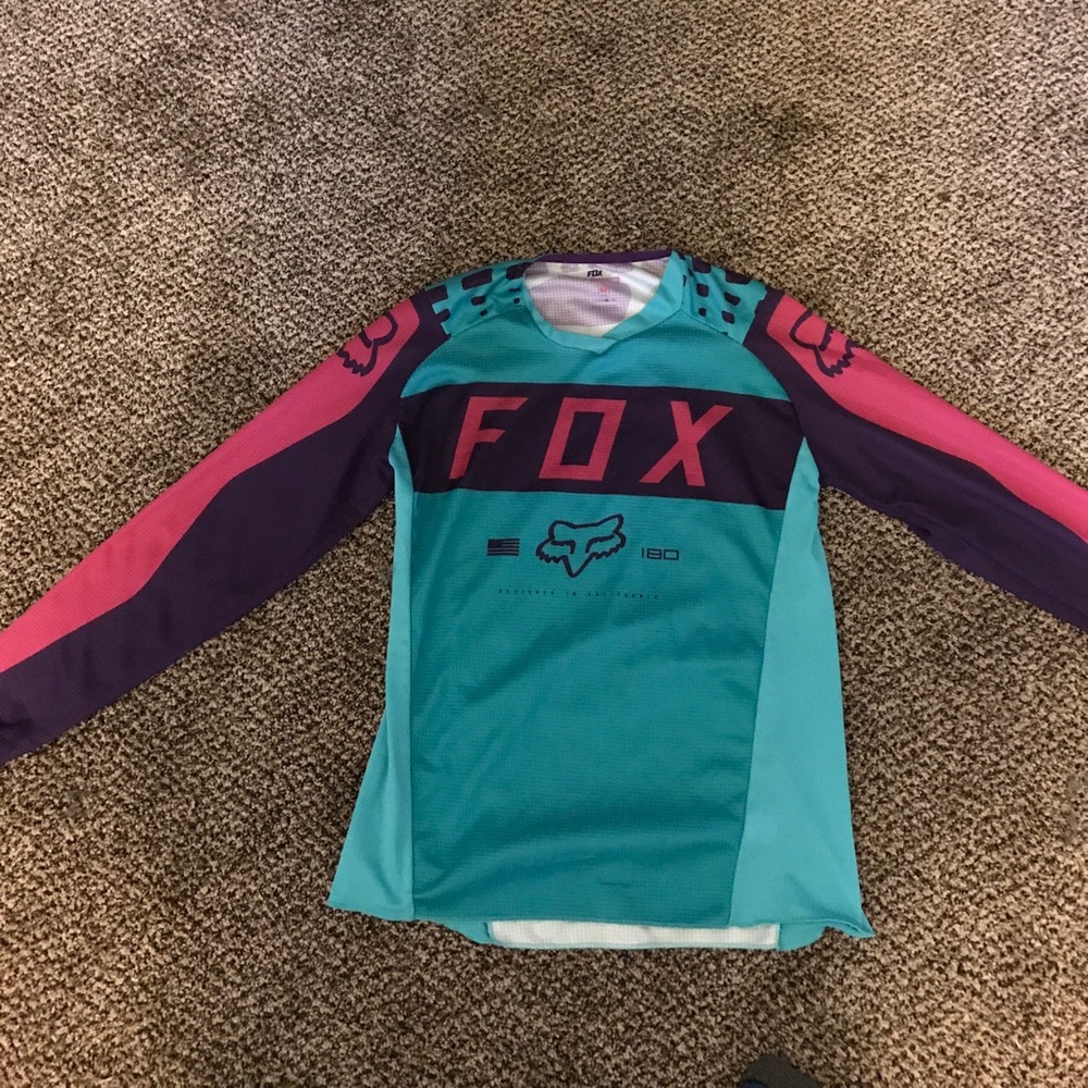 Fox jersey size medium