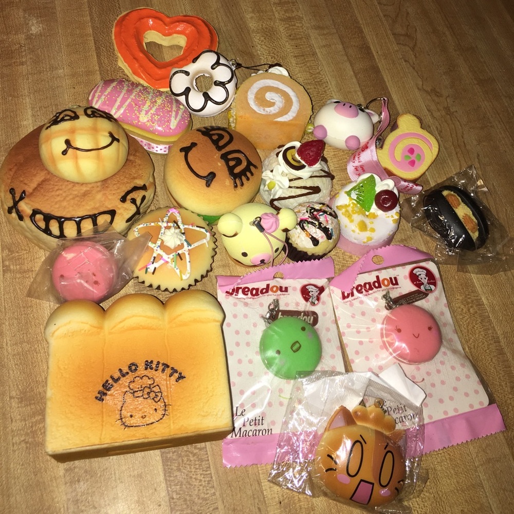 ALL AVAILABLE SQUISHIES! 20 Count