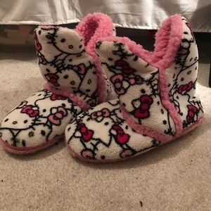 Hello Kitty Slipper boots