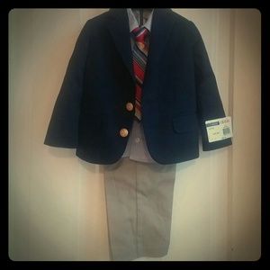 2t boys 4 piece Izod suit set! Brand new!