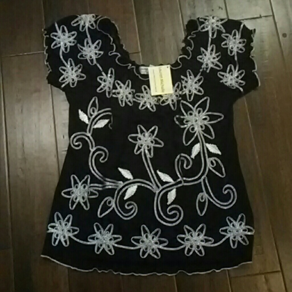 Women's shirt