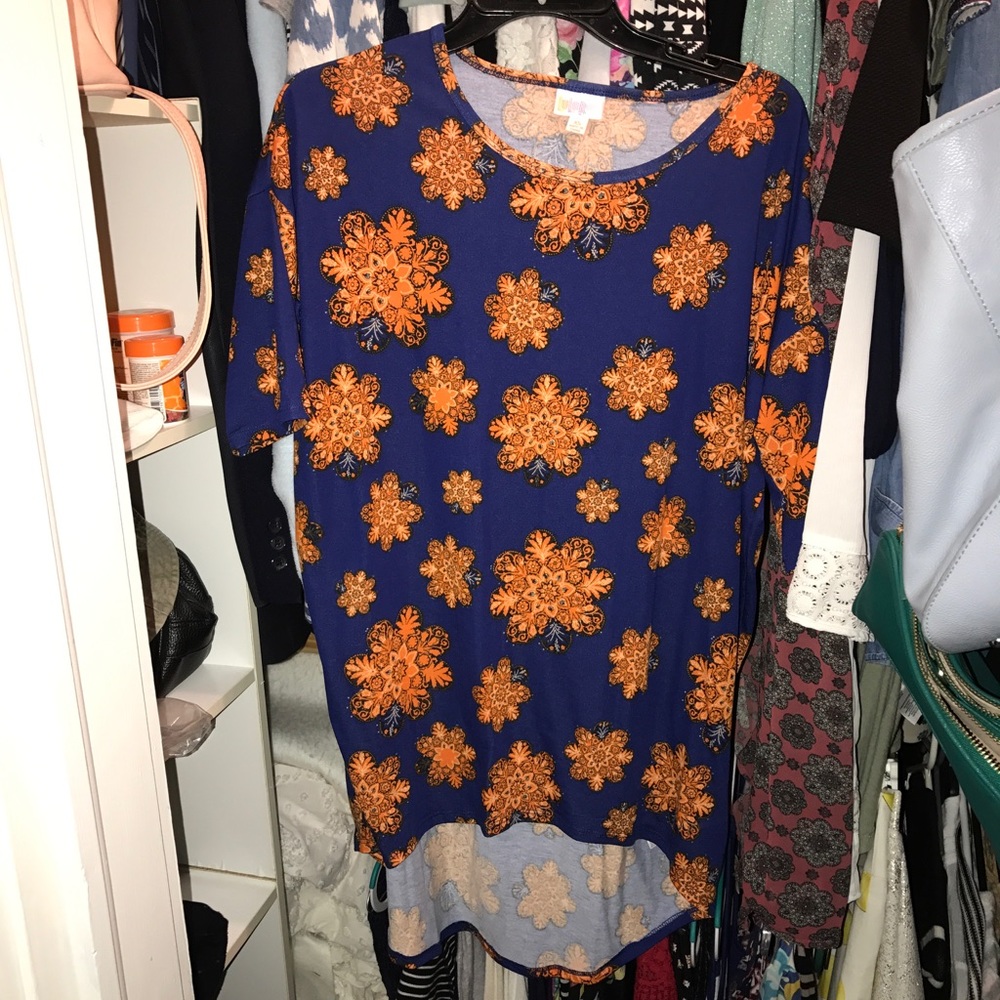 NWOT LULAROE IRMA