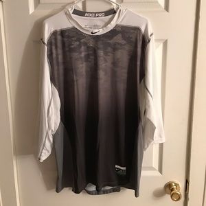 Nike pro 3/4 sleeve