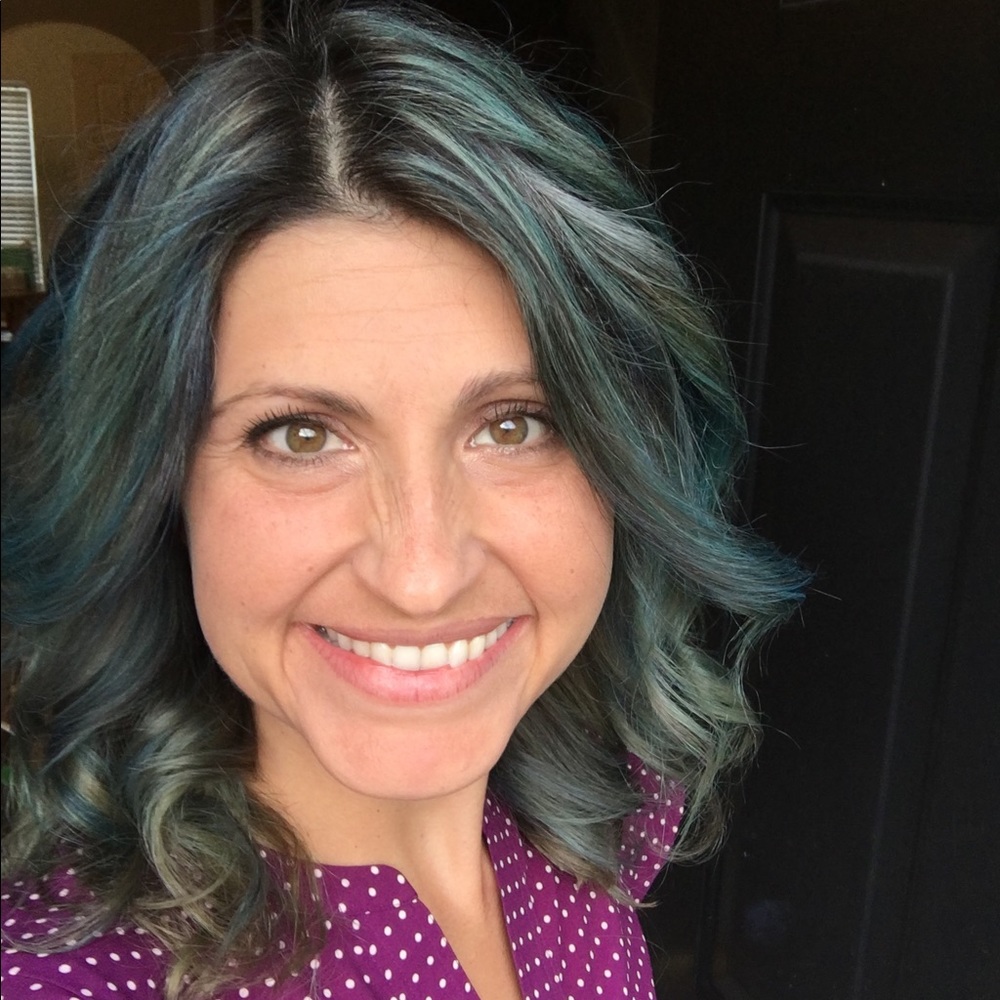 Meet your Posher, Teri