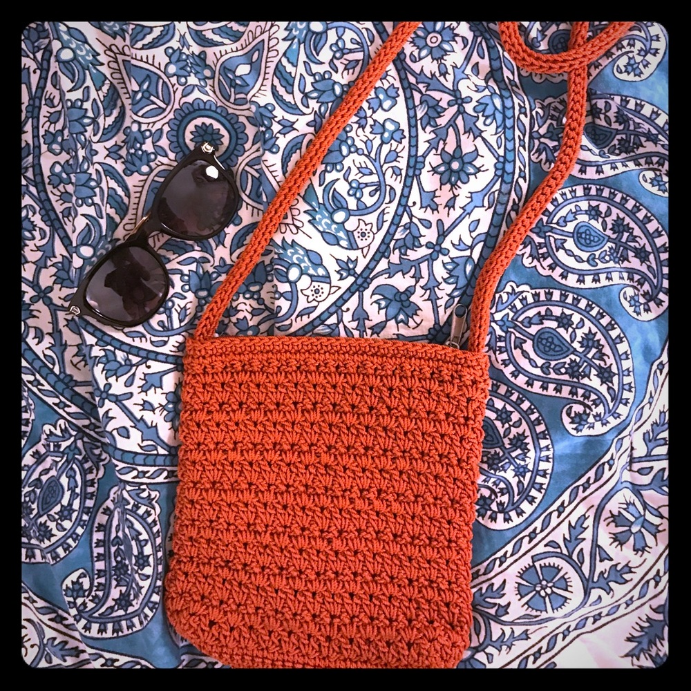 Crochet Orange over-the-shoulder purse
