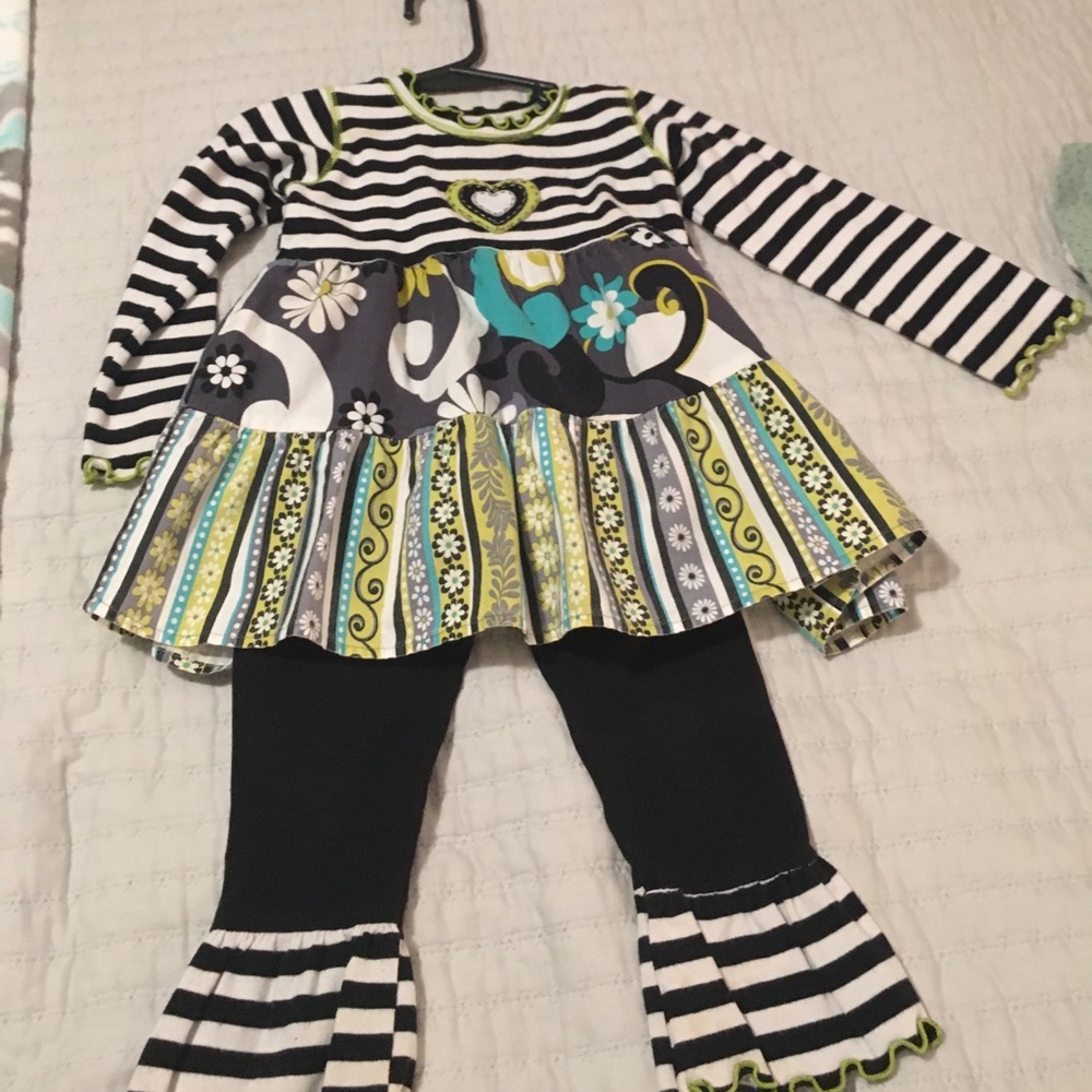 Little girl two piece outfit