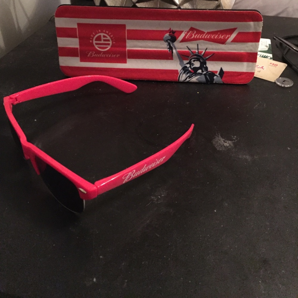 Budweiser  America summer gear