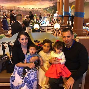 Meet your Posher, Gerardo y elda