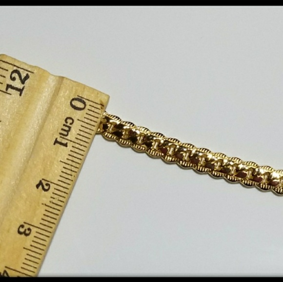 Gold bracelet 18k plated Bracelet NWT - Picture 4 of 4