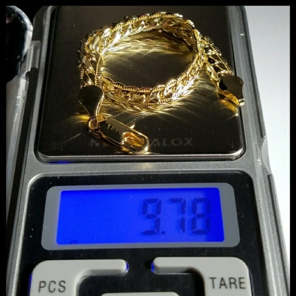 Gold bracelet 18k plated Bracelet NWT - Picture 2 of 4