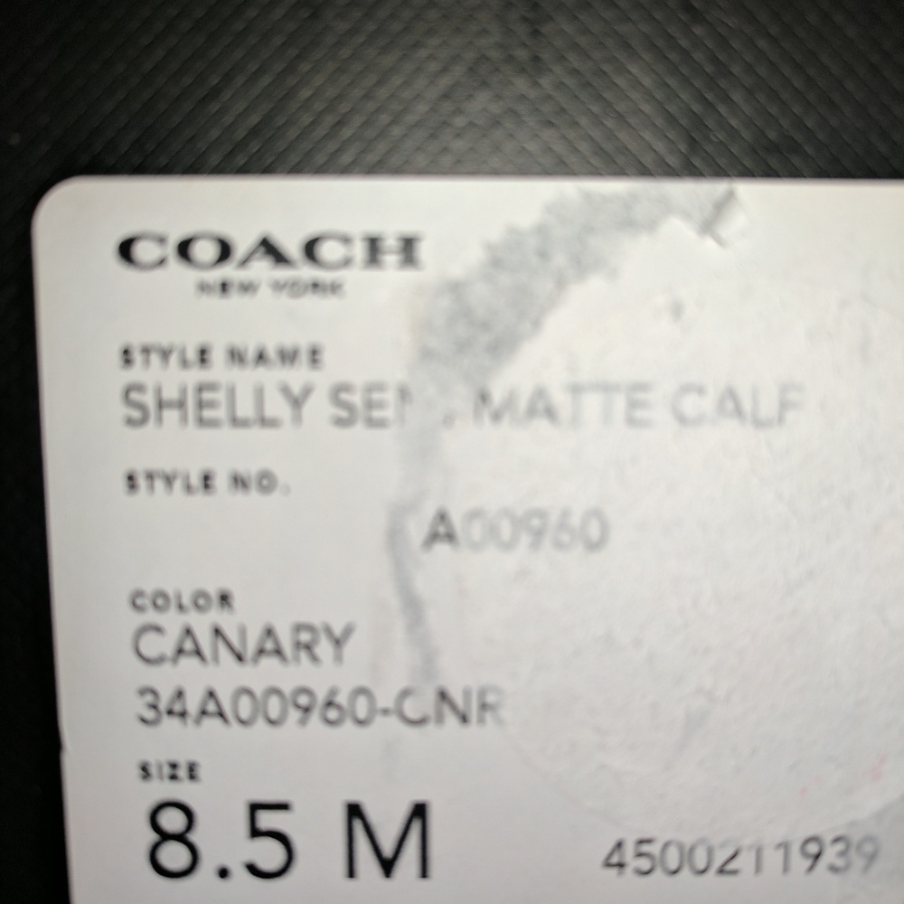 Coach Shelly Flip Flops - Picture 3 of 5