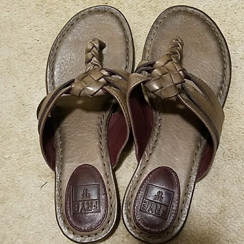 Ladies Frye Sandals