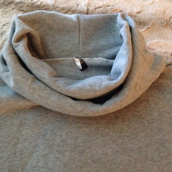 2 LEFT!  New Cowl Neck hi low sweat shirt - Picture 3 of 4
