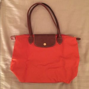 Longchamp Le Pilage Medium Shoulder Tote Bag