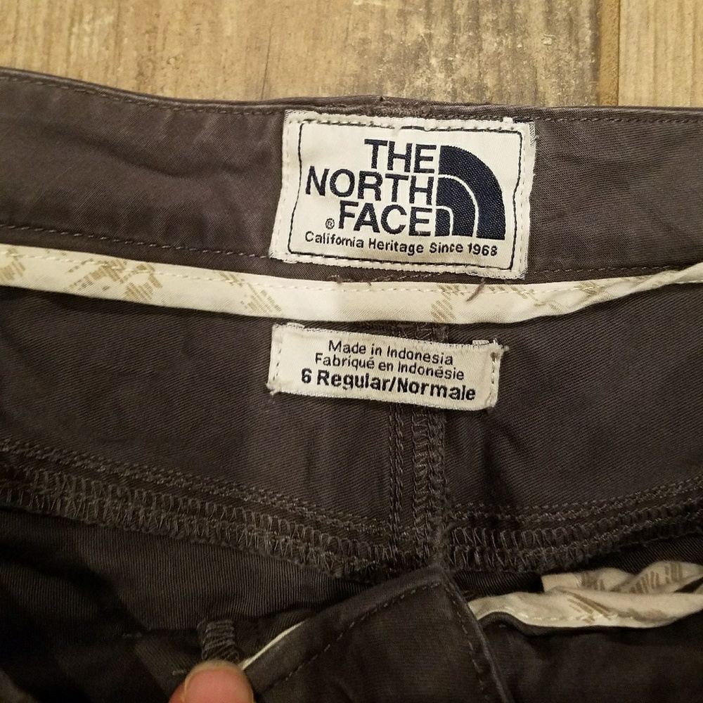 SOLD North Face Shorts size 6