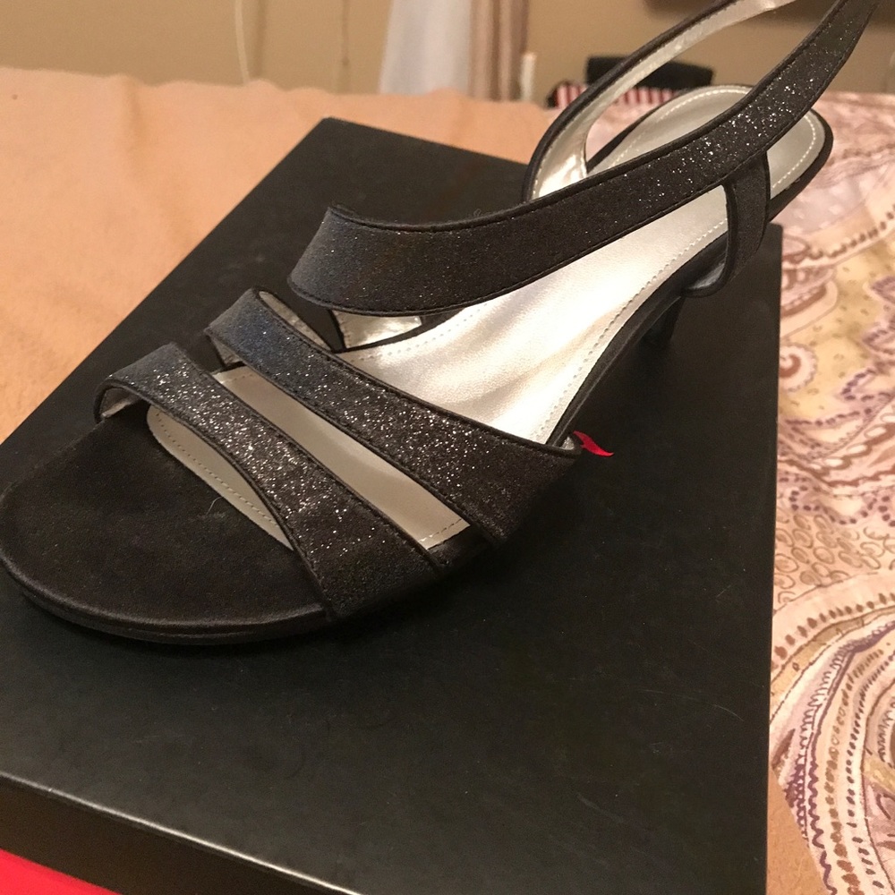 Black shoes