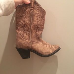 Embroidered cowboy boots from Nashville
