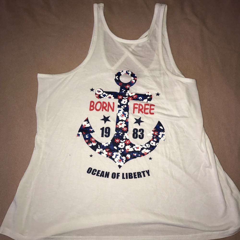 Tank top . Summer . Fashion