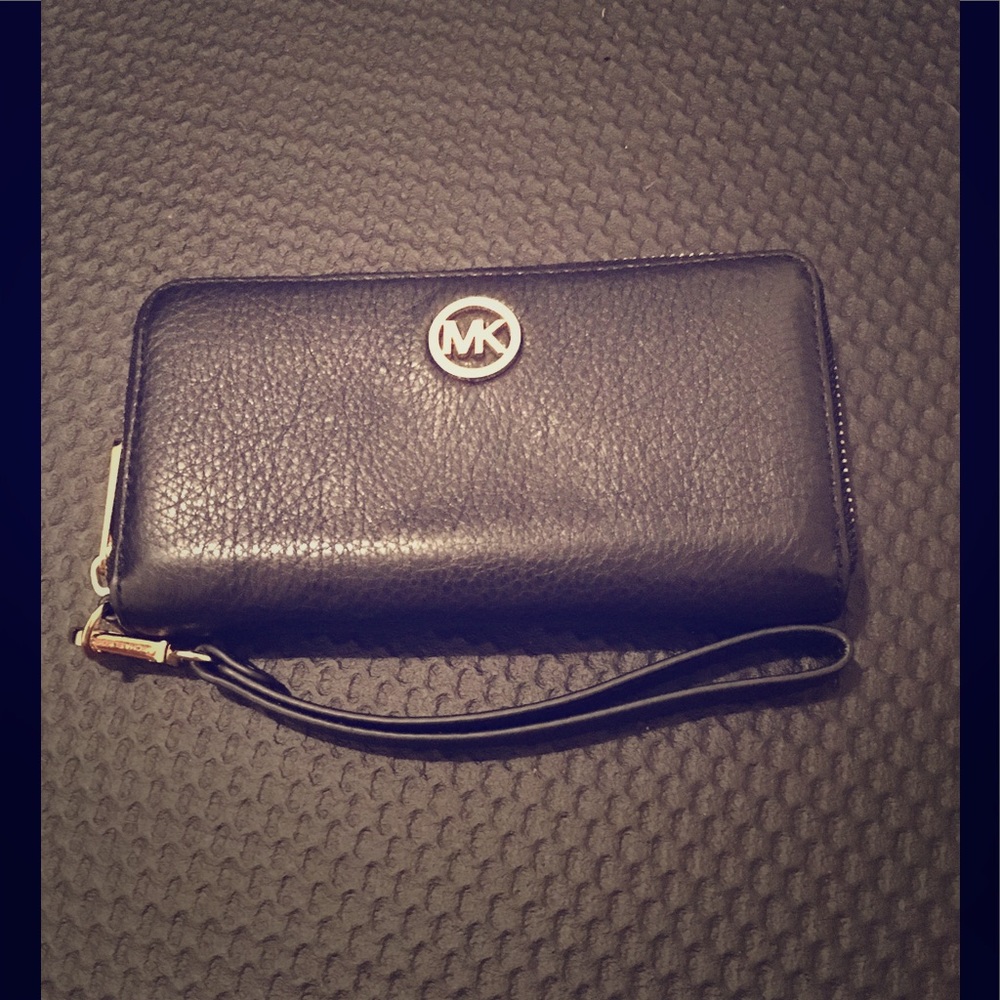 Black Leather Michael Kors wallet