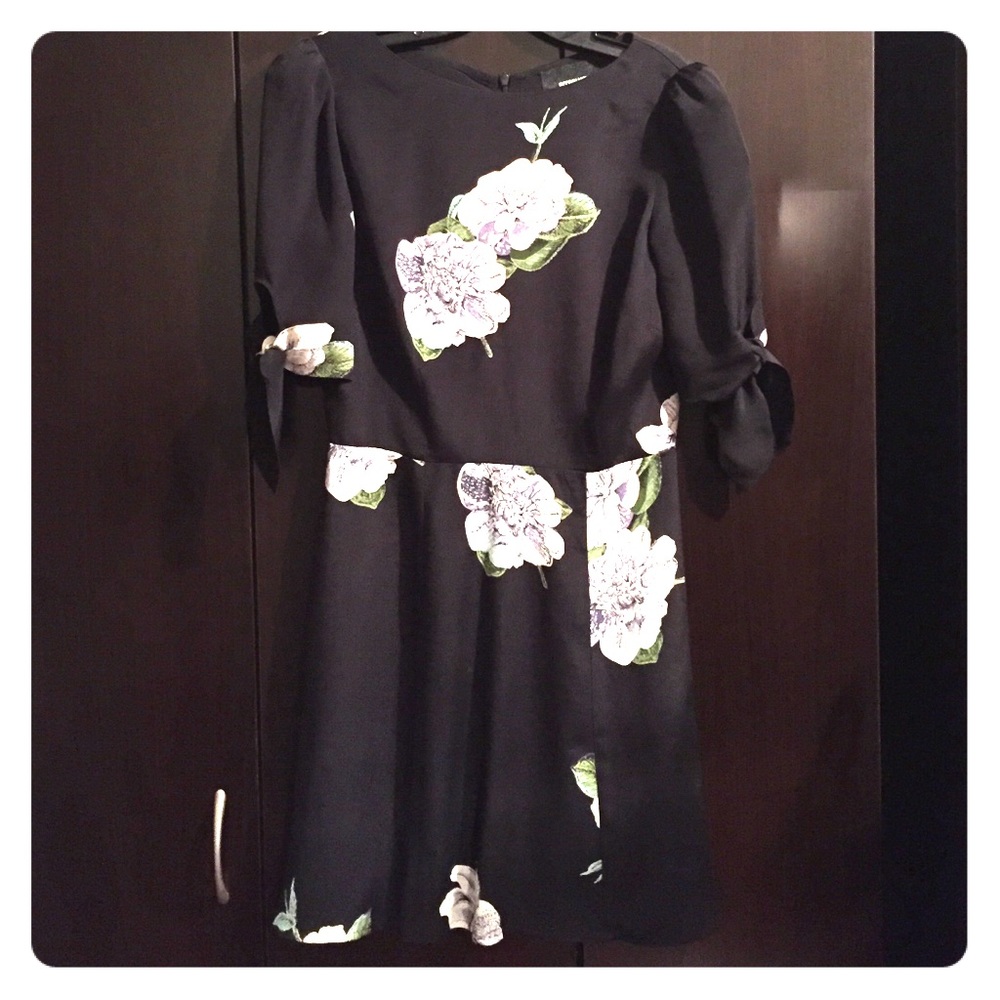 Reformation Bertie Dress in size 4.