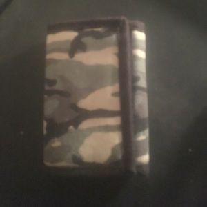 Camo wallet