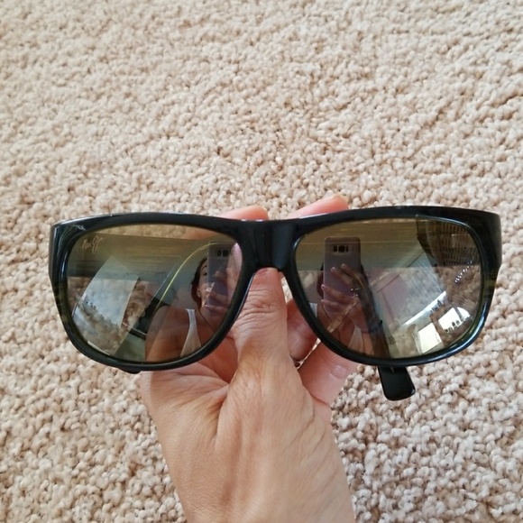 Maui Jim Accessories - 🚫 SOLD 🚫 Maui Jim Sunglasses