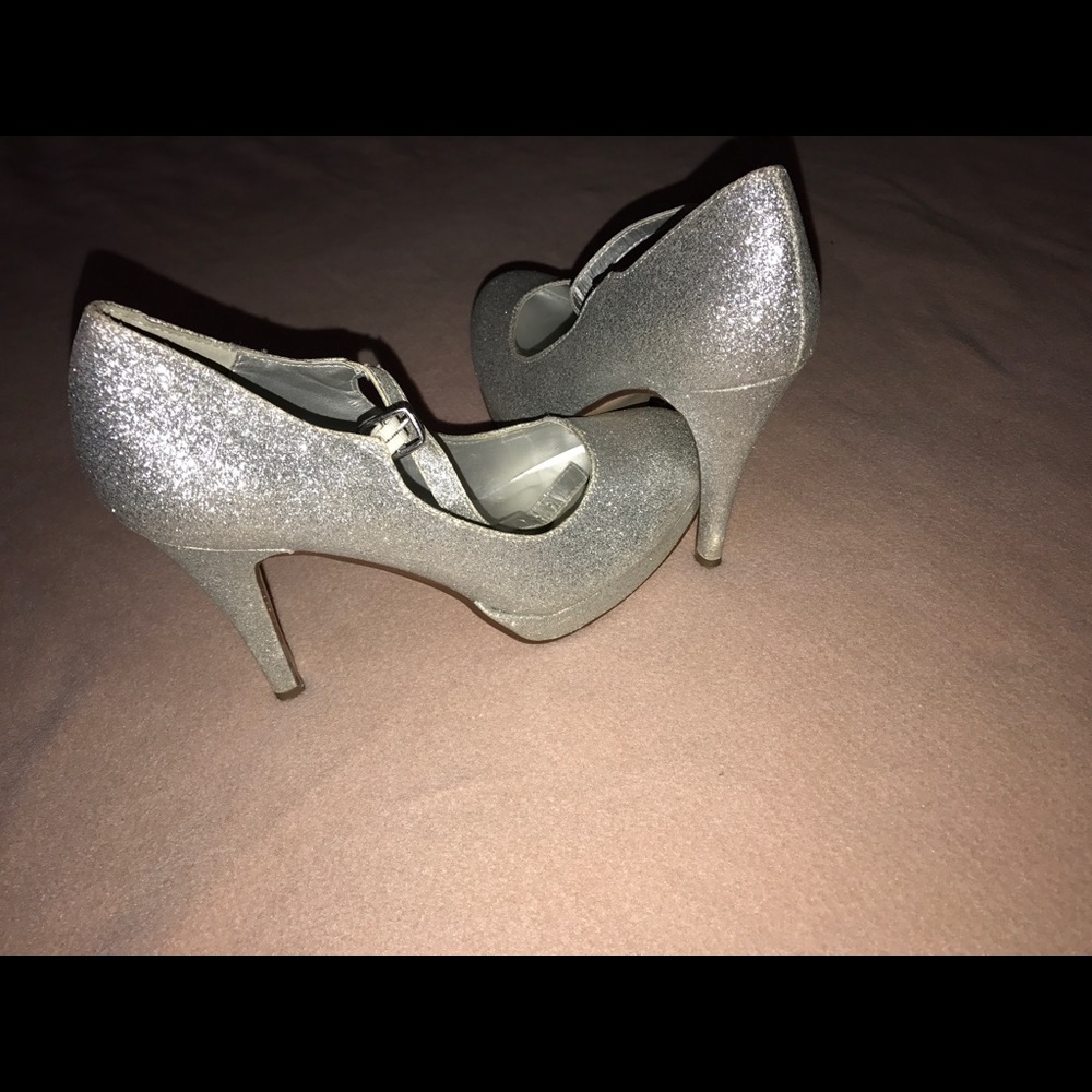 High heels, dressy
