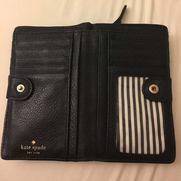 Kate Spade Wallet - Picture 2 of 4