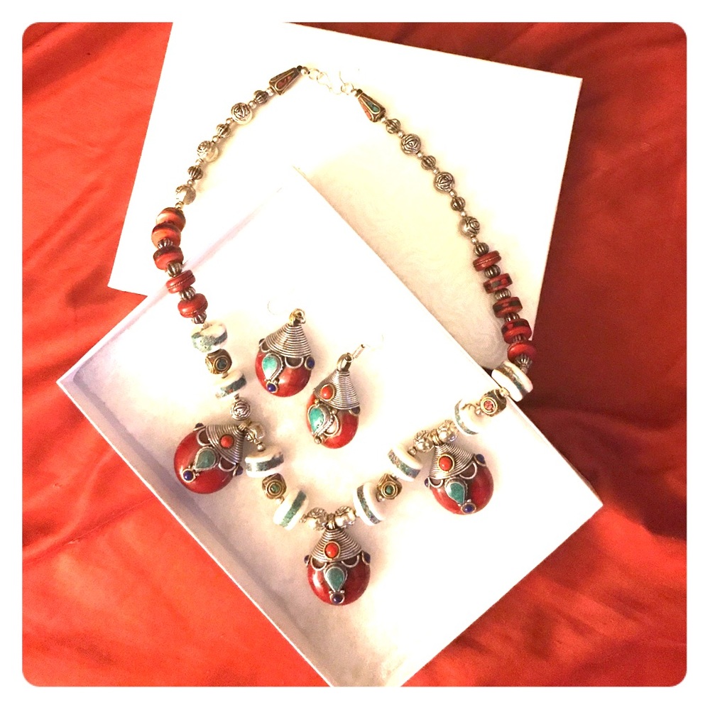 Necklace and earrings