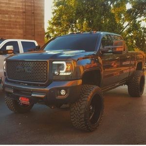 Meet your Posher, Jesus