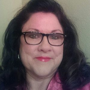 Meet your Posher, Evalee