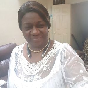 Meet your Posher, Folasade