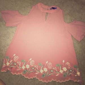 Francesca's Closet Summer shirt