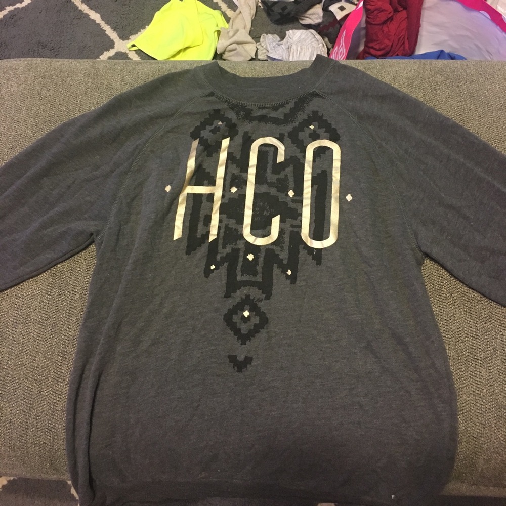 Hollister sweater